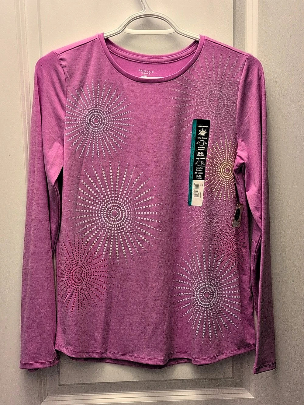 Athletic Works Dri-More Long Sleeve Tee Long Sleeve Geometric Top Girls XL NWT